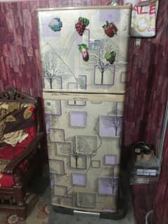 Dawlence Fridge ( medium size )