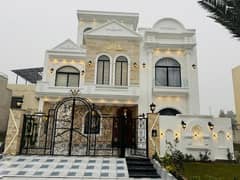 10 Marla Most Beautiful House