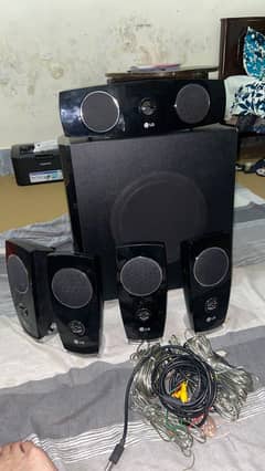 LG