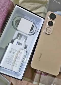 Vivo v50 lite (8/256)