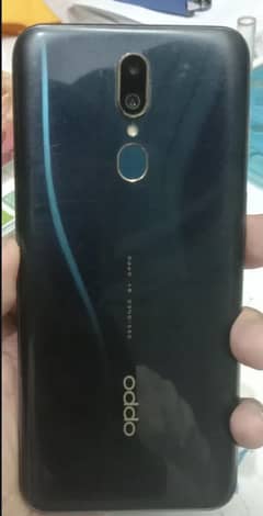 Oppo F11 pta box sath 8/256 pta