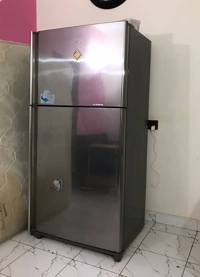 Dawlance TM-900 Inverter Refrigerator 24 Cubic Feet