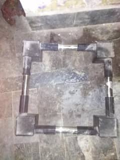 Frige rakhny wali chonki. . bilkul new h