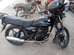 Suzuki GS 150 2011