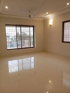 Upper portion For Rent 3 Bedrooms edrooms