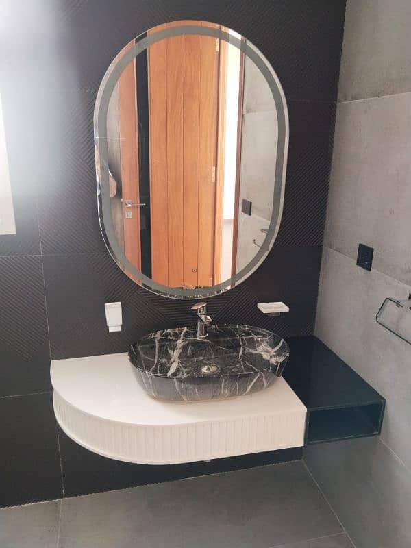 Crafted Edge Corian Hub all kind off vanities reciption counter Etc, 2