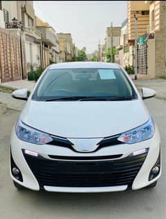 Toyota yaris Ativ