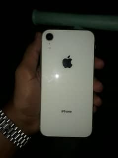 Iphone xr white color 64 gb