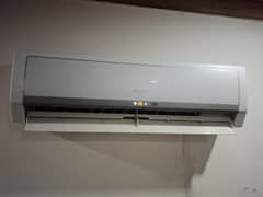 gree DC inverter AC 1.5 ton good condition