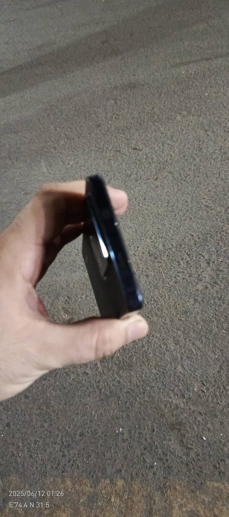 infinix note 30 pro with wrls chrgr complete box 10/10 condition 8/256 3