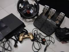 Selling PS4 Pro with gold controller logitech G29 + gear shifter