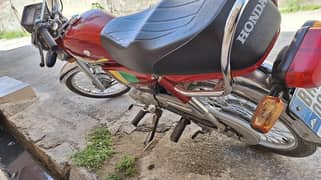 selling my CD 70 bike 2021 model purchased in October 2021