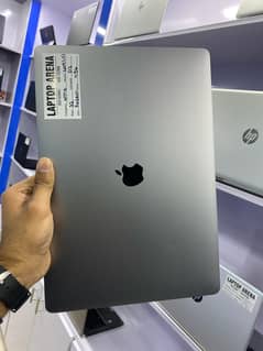 MacBook