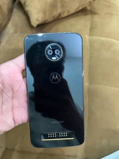 Moto z3 4/64 urgent sale