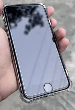 I phone 7 for sale 128 gb non pta  all okay