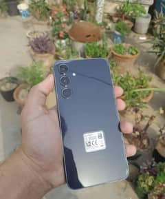 Fastest 256 5G PTA Mobile Urgent sell with box and 6 months warranty