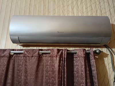 Gree DC inverter Fairy model new condition