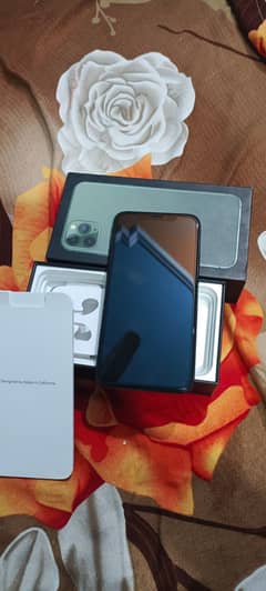 Iphone 11pro max 256 with Box pta Approved 10by10 Condition