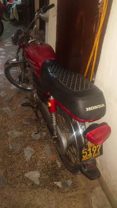 china ka bike hay 17 model  bs engan mai thora kam hay