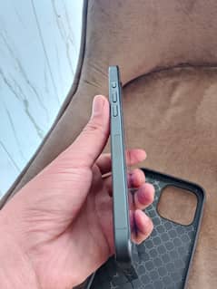JV 15 promax 256 Black titanium