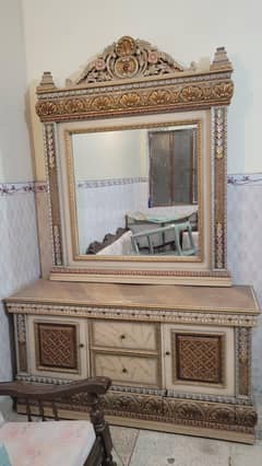 dressing table