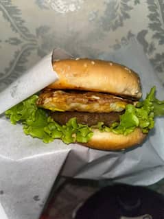 i am fast food shef need A job