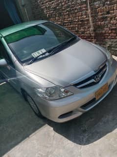 Honda city mostly genuine 2007 silver clr sindh no