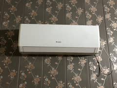 Gree 1 ton Inverter Urgent Sell