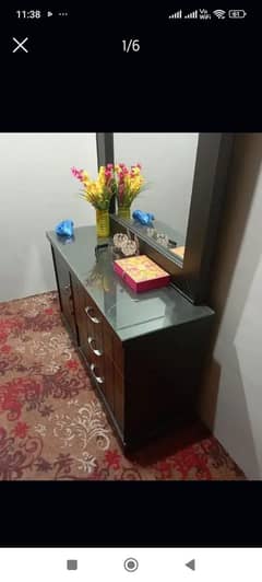 double bed dressing table suicide table condition 10 by 10