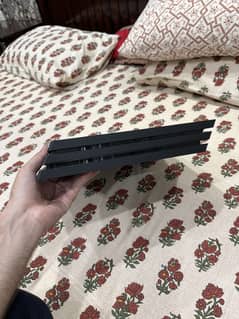 PlayStation 4 pro 1-TB 10/10 Condition