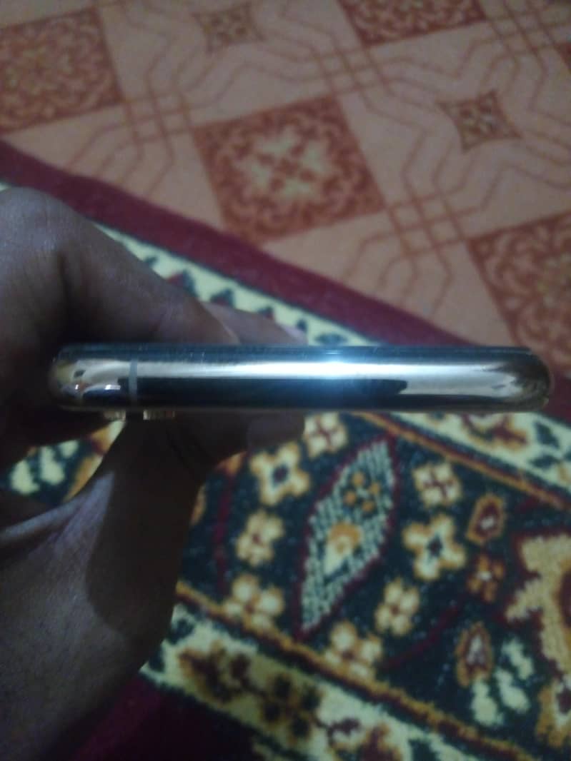 Iphone Xs Non Pta Lush Condition No Open No Repair No Any Fault 5