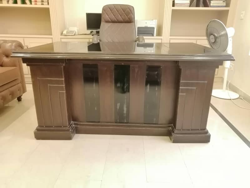 Slightly Used Modern Executive Office Table with Side Computer table 2