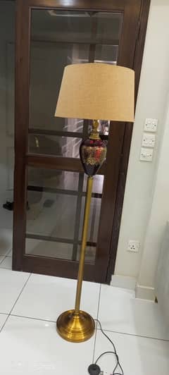 floor lamp