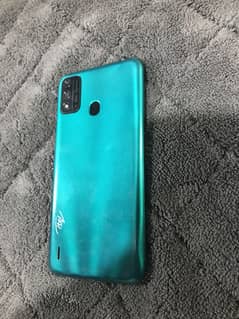 Itel a48 2/32 pta approved touch change all ok
