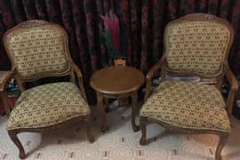 Chairs and victorian chairs (READ DESCRIPTION)