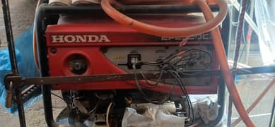 Hello I am selling my honda genenator 2kva ka ha