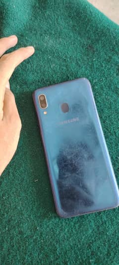 SAMSUNG