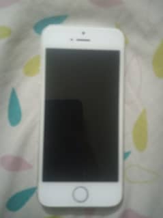 Iphone S5 original 350 sara parts thik han board dead ha baki sab thik