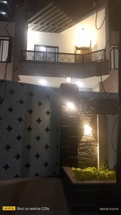 250
