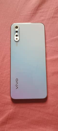 vivo s1 10/10 . .