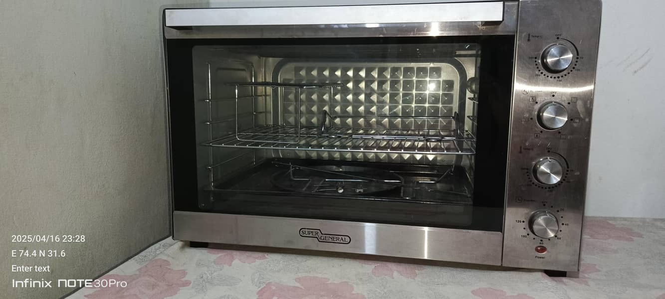 10 by 10 condition new new condition and rosted Oman 6