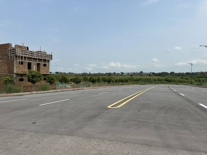 Beautiful Location Back Open Plot Available For Sale Ideal Location Reasonable Demand 5