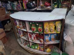 used furniture boxes bane hue hain