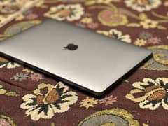 Apple MacBook Pro 2019 (Core i7) 16/512
