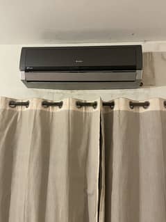 GREE inverter 1.5 TON