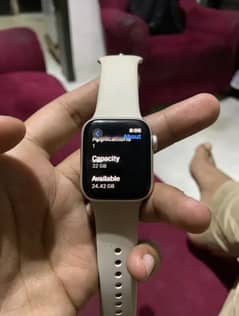 Apple watch SE 2nd Gen 40mm GPS