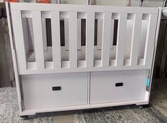 baby cot 4ft × 2.5ft