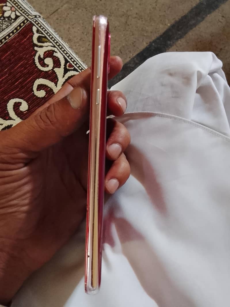 sharp r2 touch pannel working , bs is se agy ni ja rha restart ho k 4