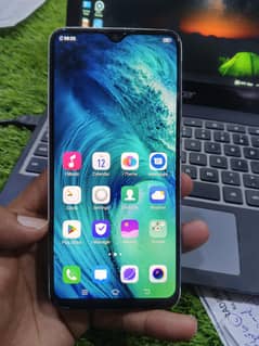 Vivo S1