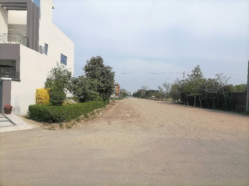 Residential Plot Sized 1 Kanal Available In Formanites Housing Scheme - Block M 10